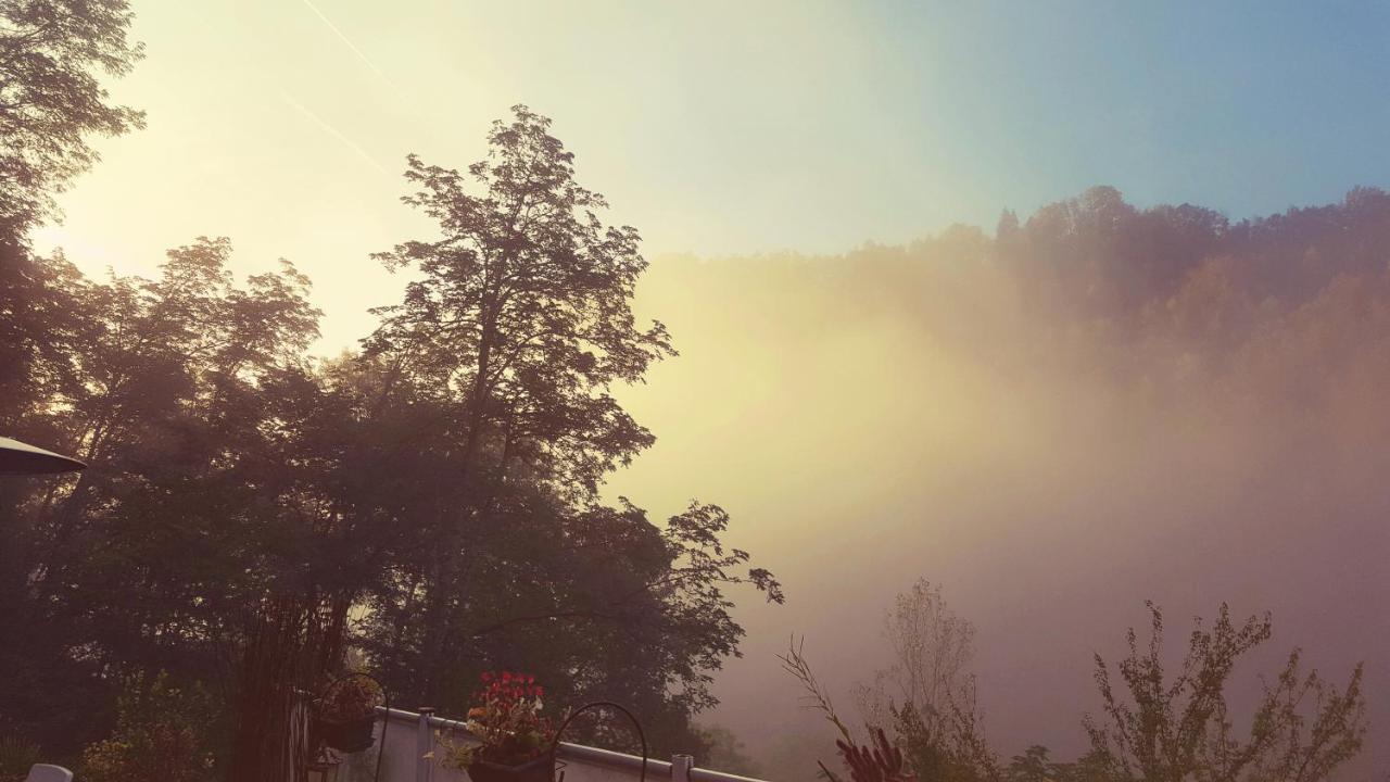 Skymist Maison D'Hotes Biert Exteriér fotografie